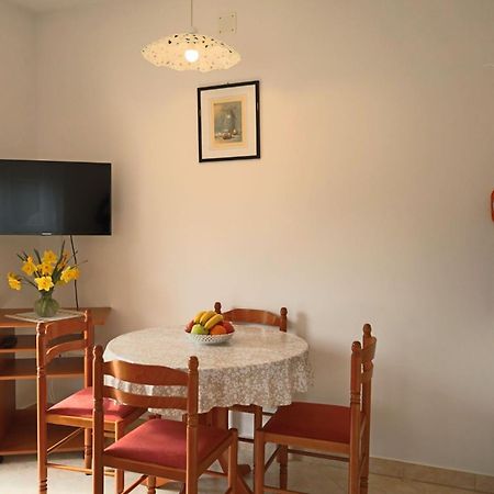 Apartments Begovic Umag Bagian luar foto