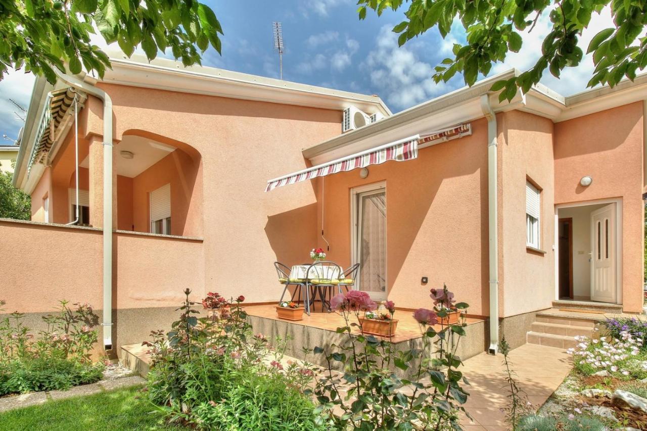 Apartments Begovic Umag Bagian luar foto